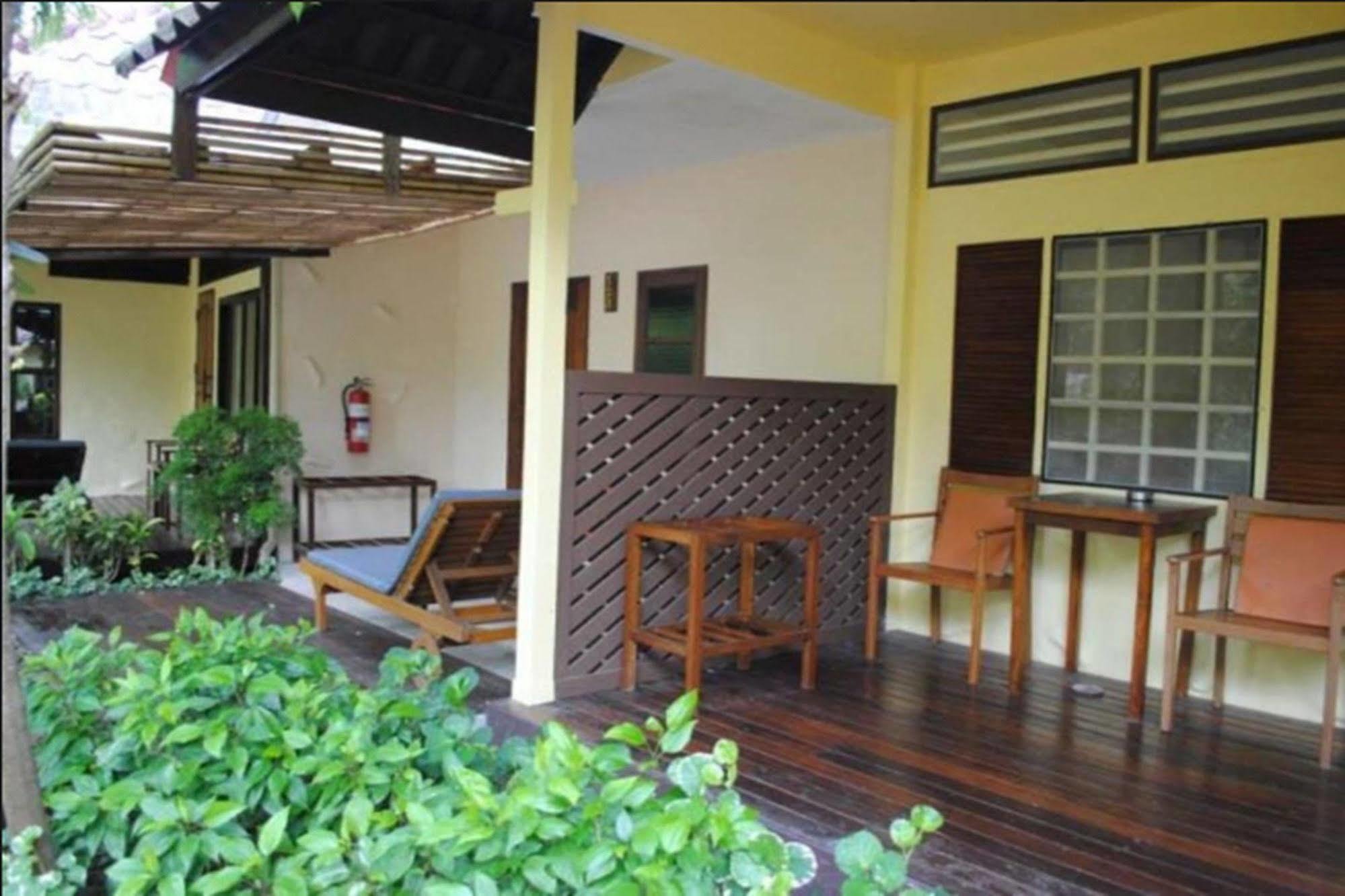 Op Bungalow Pantai Chaweng Luaran gambar