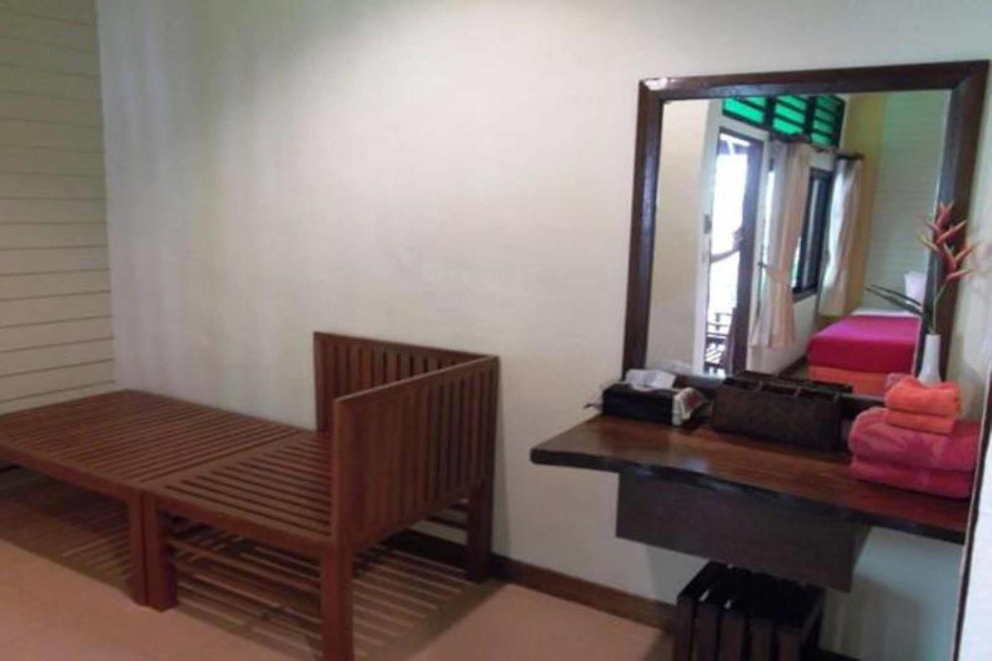 Op Bungalow Pantai Chaweng Luaran gambar